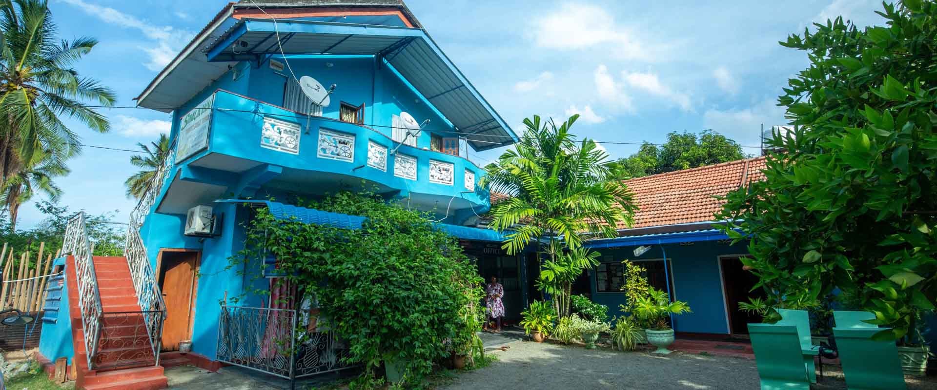 Simla Inn Guest - Gateway to East