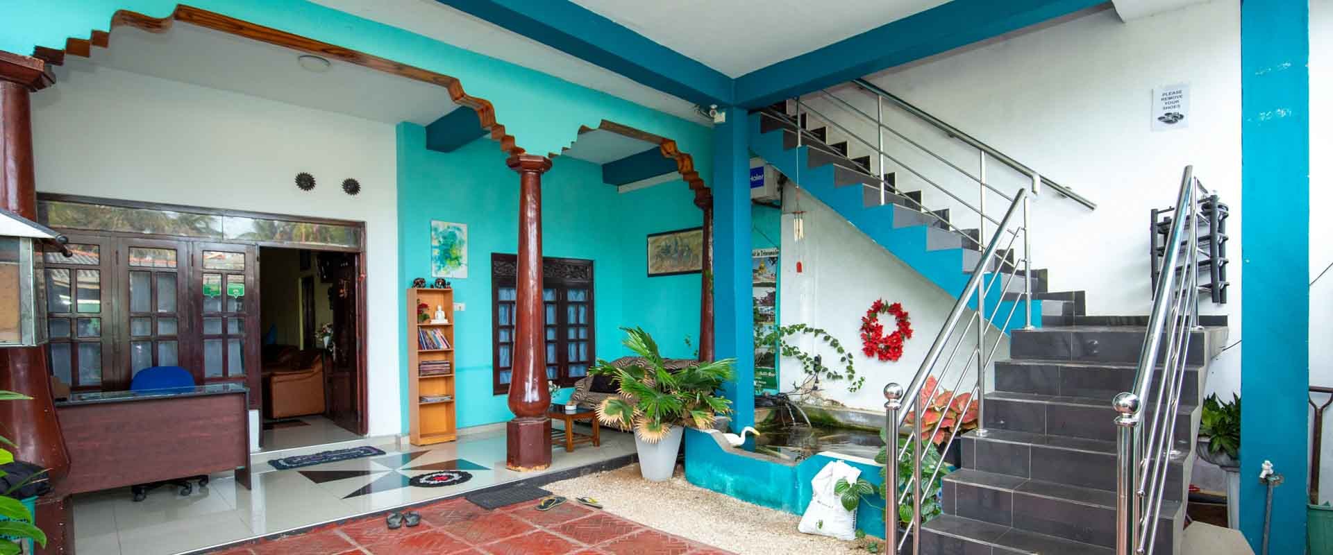 Sayura Guest House - Gateway to East